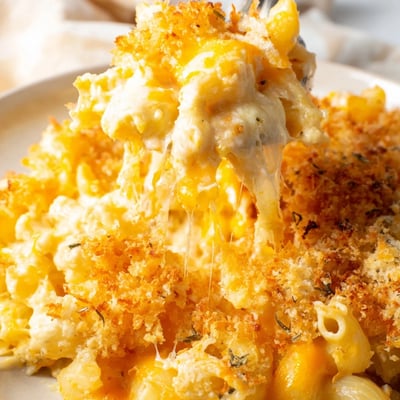 Creamy Three Cheese Baked Macaroni