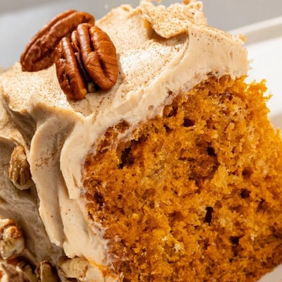 Pumpkin Pecan Cake